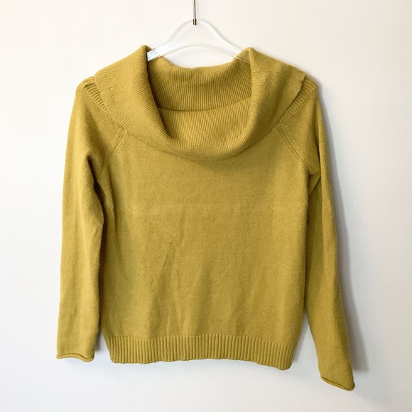 by Anthropologie Shelby Off the Shoulder Pullover Sweater - Chartreuse - S - Picture 2 of 8